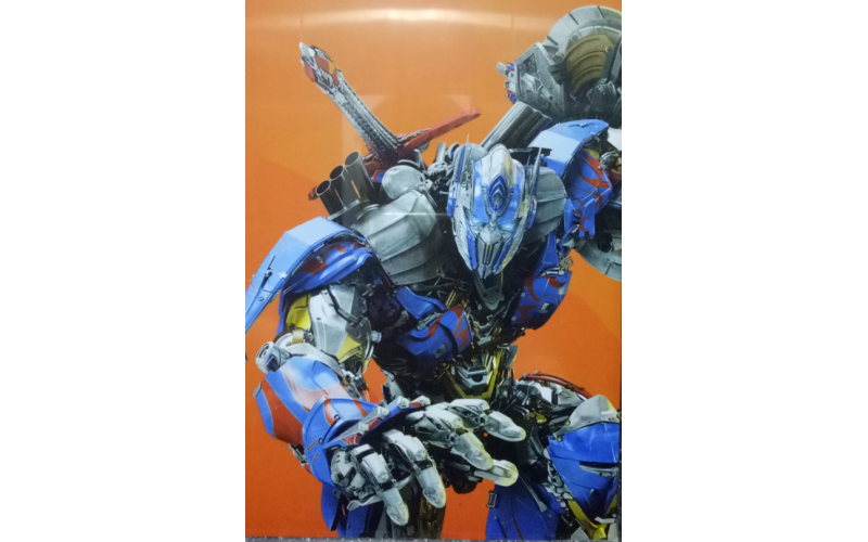 高達是日本的， 變形金剛是美國的， 中國有什么？ 模具廠努力啊 ！