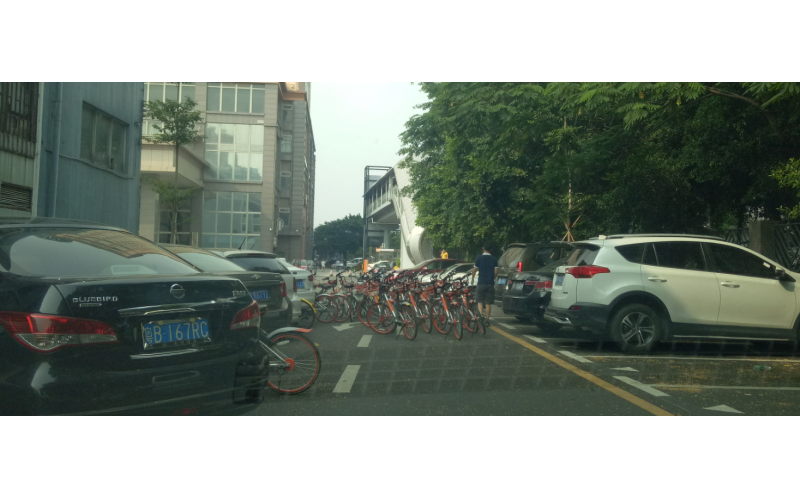 同學32年，相見后送別，計算機科學系轉(zhuǎn)行模具廠后的見面